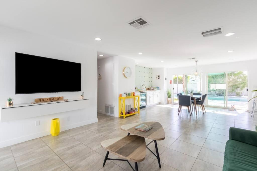 Villa Airy Corner Lot Mcm Oasis Palm Springs Exterior foto