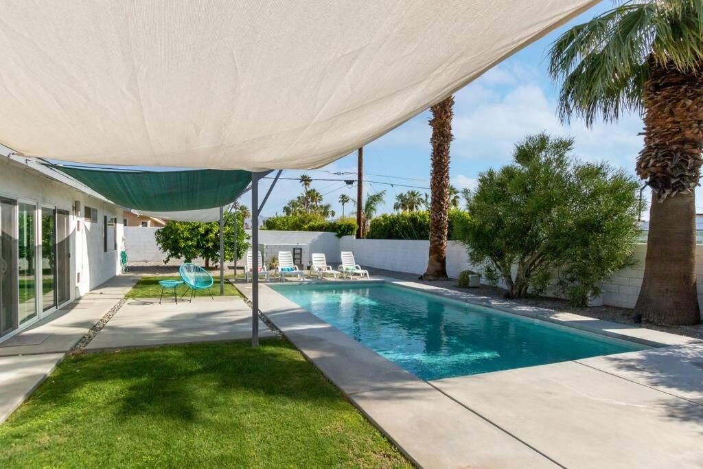 Villa Airy Corner Lot Mcm Oasis Palm Springs Exterior foto