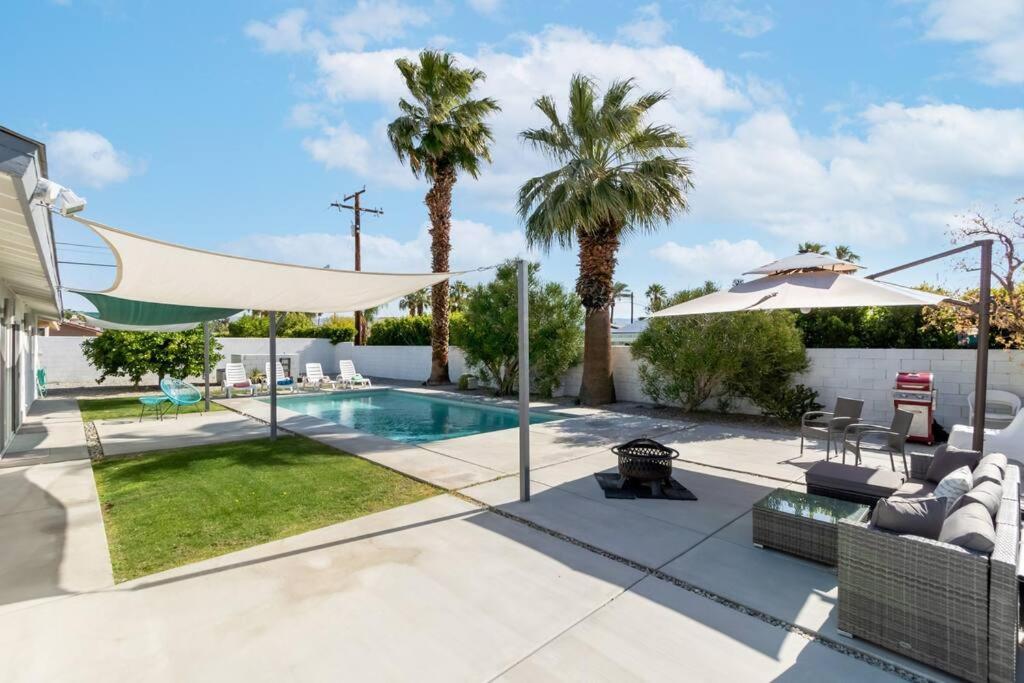 Villa Airy Corner Lot Mcm Oasis Palm Springs Exterior foto