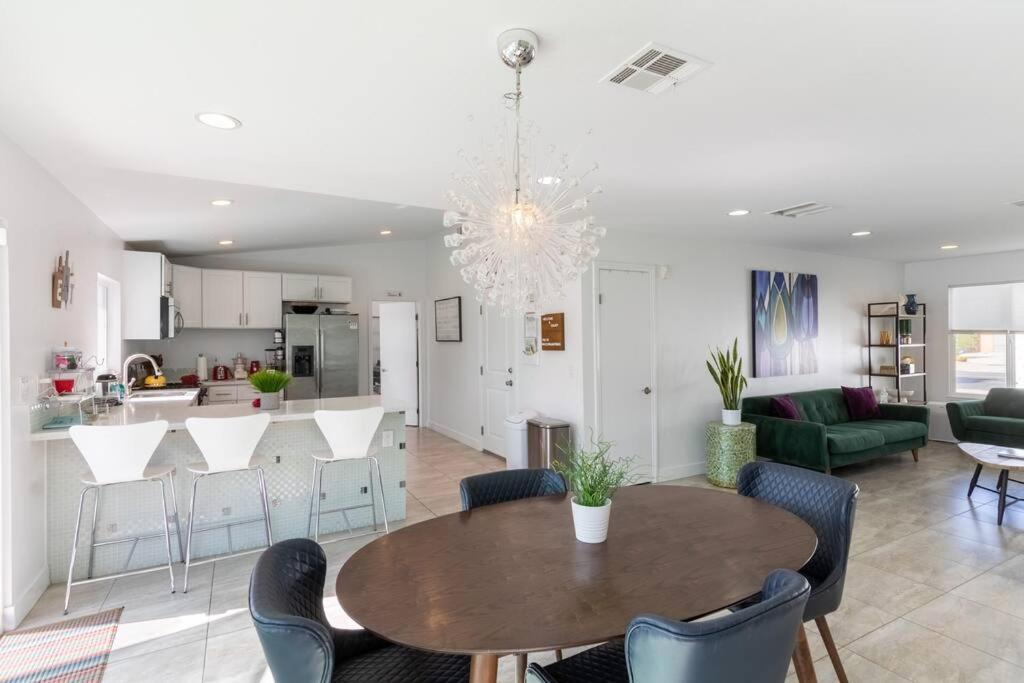 Villa Airy Corner Lot Mcm Oasis Palm Springs Exterior foto