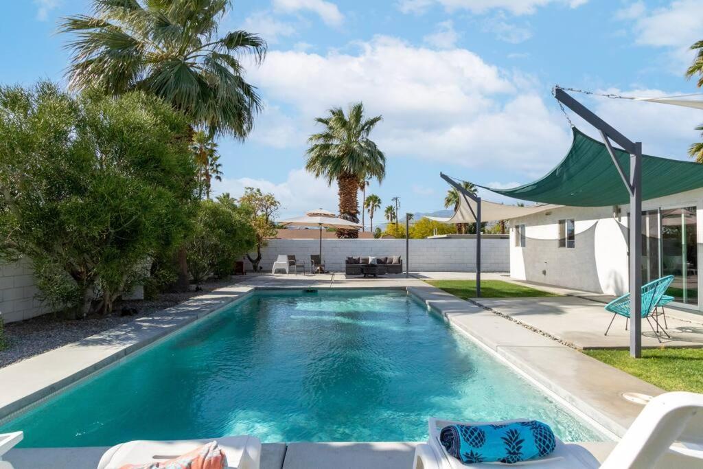 Villa Airy Corner Lot Mcm Oasis Palm Springs Exterior foto